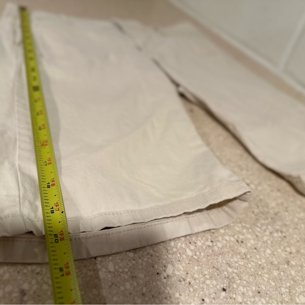 LOFT Soft Bermudas in Cream Cotton Size 6, VGUC - Picture 12 of 16